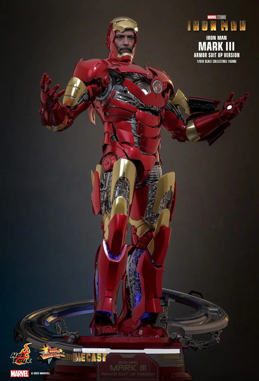 Hottoys - Iron Man Mark III (Armor Suit Up Version) 1/6th scale Collectible Figure MMS825D72 (Licensed)