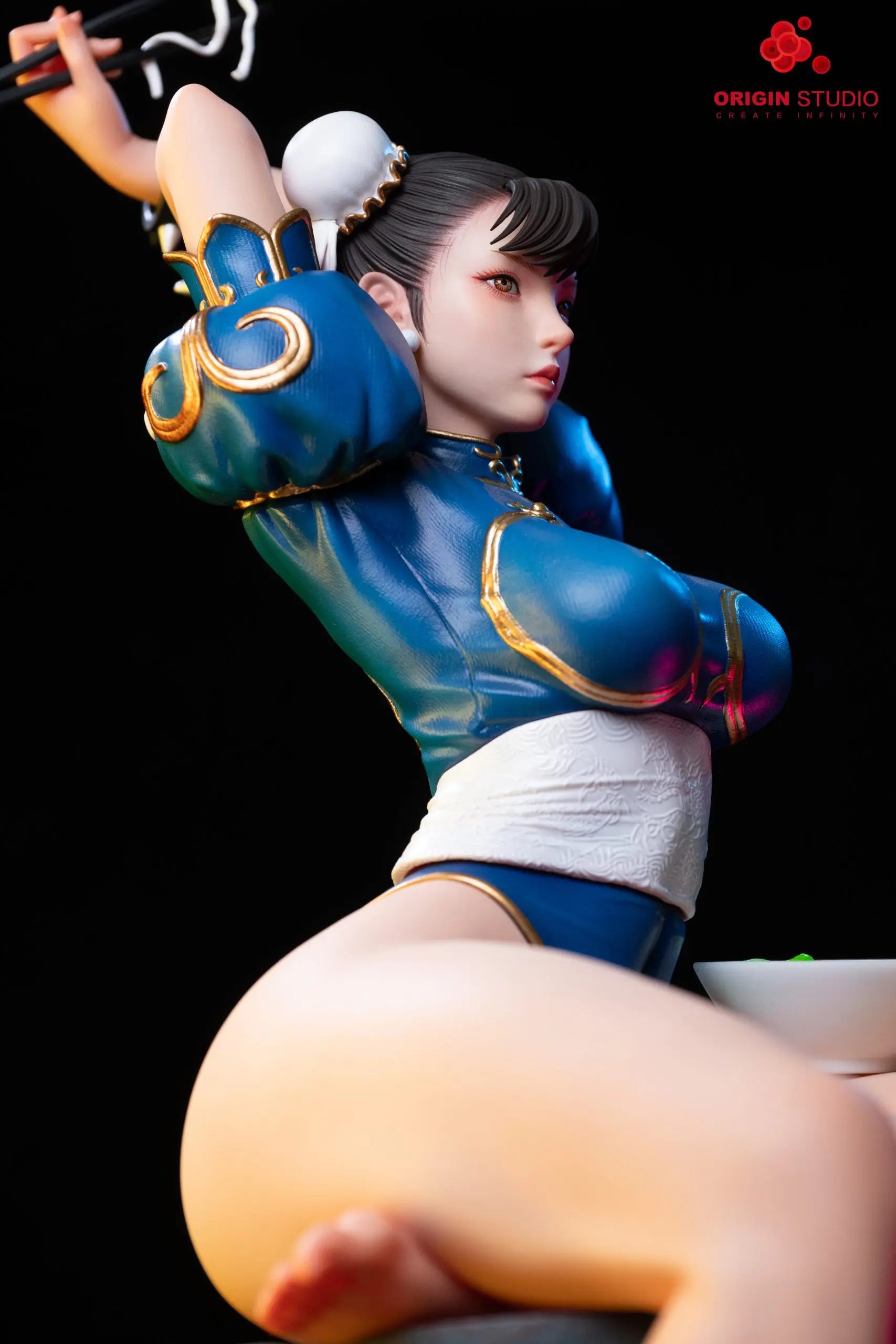 ORIGIN Studio - King of Fighters Light Statue of a Female Fighter Chun