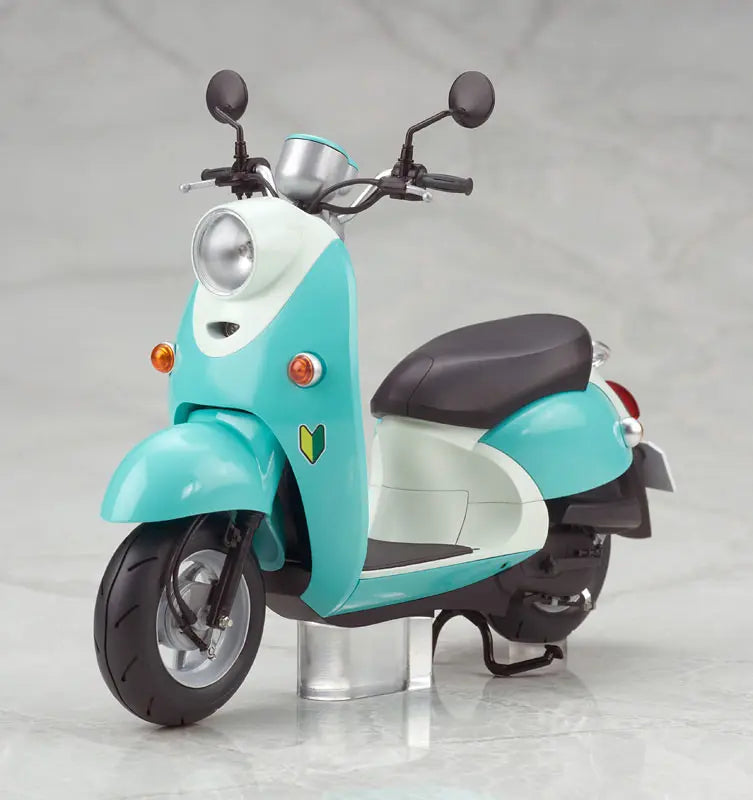 Alter - Yuru Camp Rin Shima with Scooter 1/10 Complete Figure (Licensed)