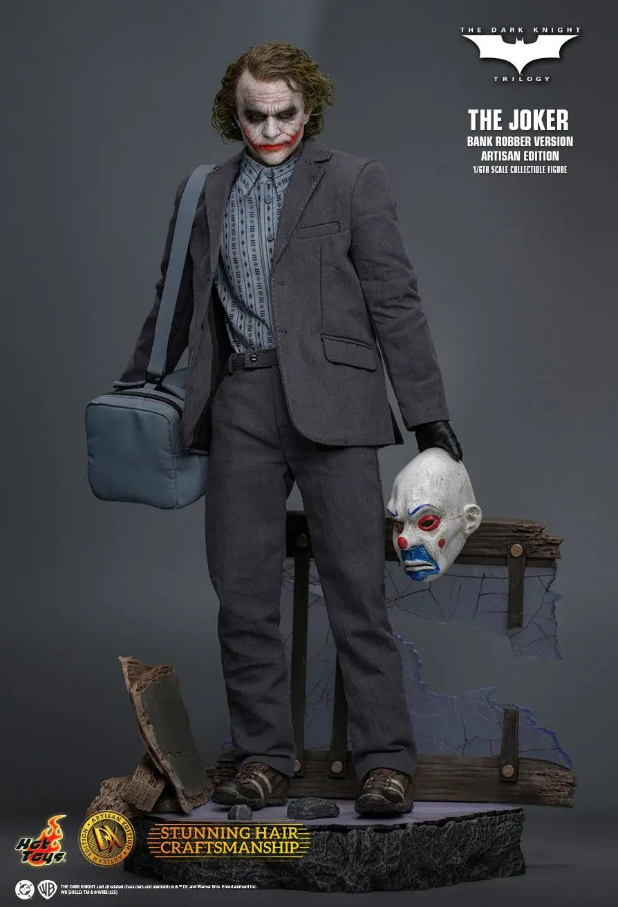 Hottoys - The Dark Knight Trilogy The Joker (Bank Robber Version) 1/6th scale Collectible Figure DX50 (Licensed)