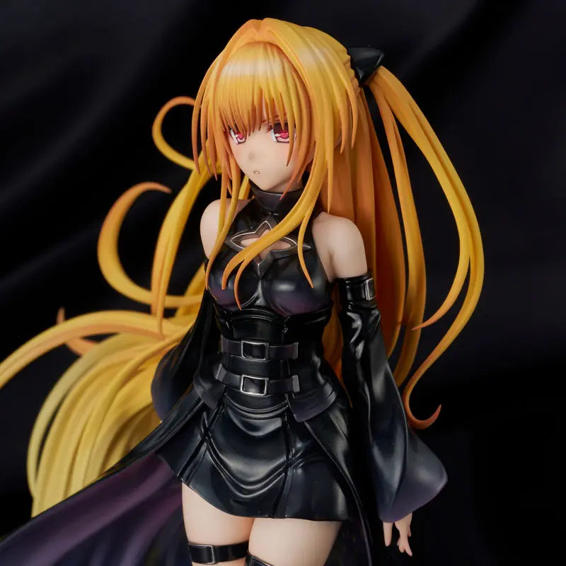 Union Creative - To Love-Ru Darkness Golden Darkness Black Trance ver. Complete Figure (Licensed)
