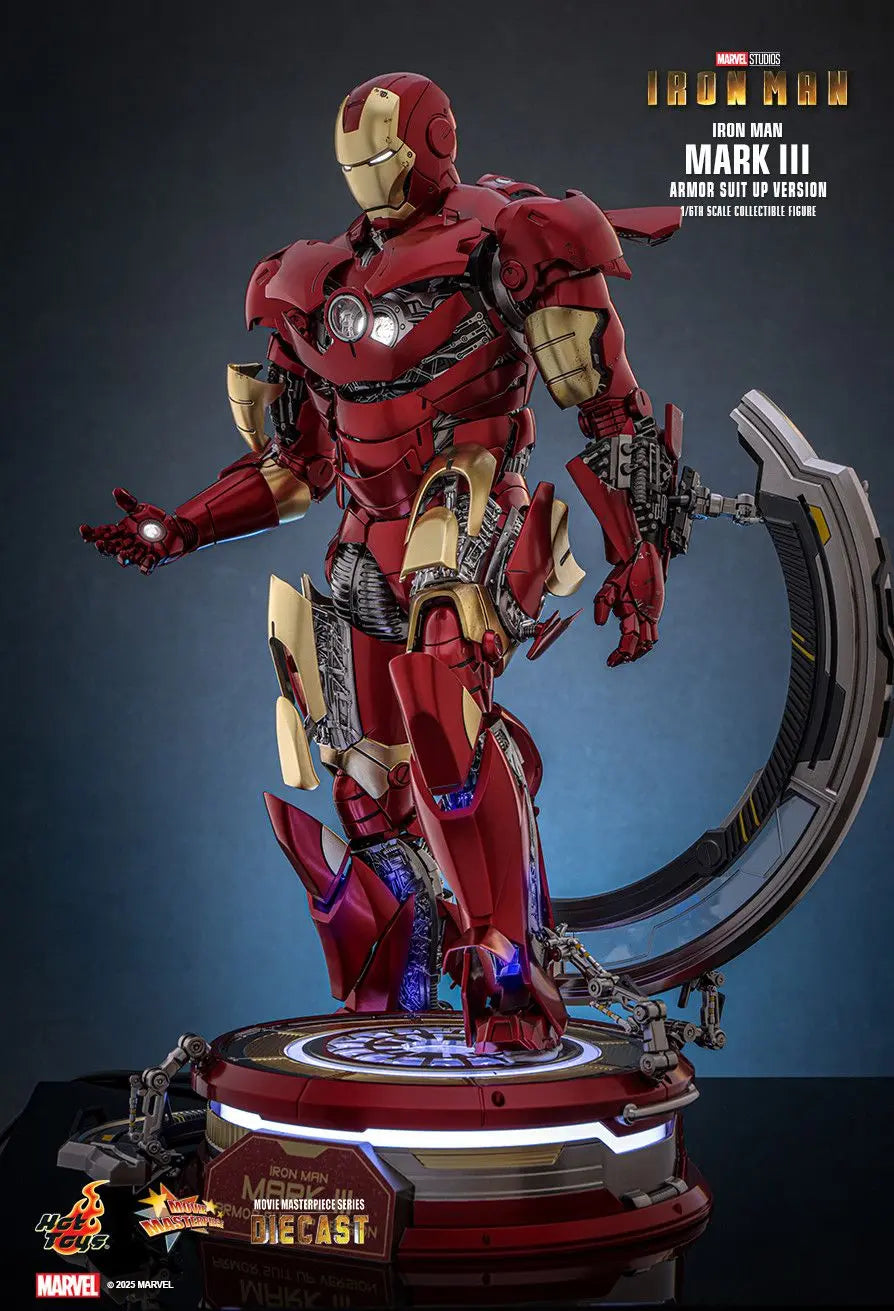 Hottoys - Iron Man Mark III (Armor Suit Up Version) 1/6th scale Collectible Figure MMS825D72 (Licensed)