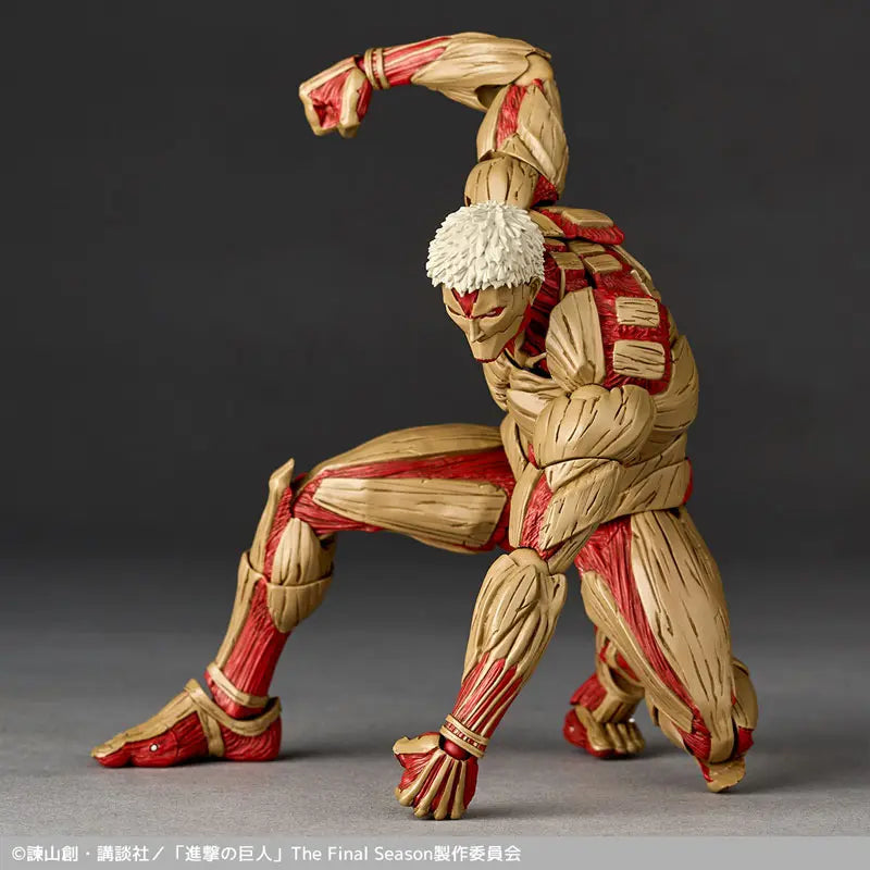 Kaiyodo - Revoltech Amazing Yamaguchi Attack on Titan Armored Titan & Female Titan (Licensed)