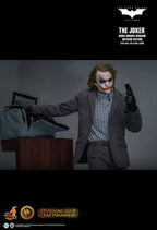Hottoys - The Dark Knight Trilogy The Joker (Bank Robber Version) 1/6th scale Collectible Figure DX50 (Licensed)