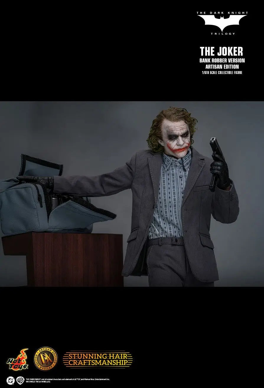 Hottoys - The Dark Knight Trilogy The Joker (Bank Robber Version) 1/6th scale Collectible Figure DX50 (Licensed)
