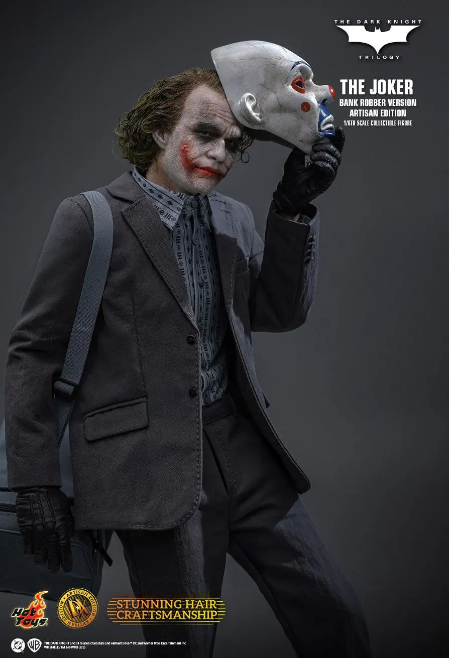 Hottoys - The Dark Knight Trilogy The Joker (Bank Robber Version) 1/6th scale Collectible Figure DX50 (Licensed)
