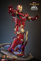Hottoys - Iron Man Mark III (Armor Suit Up Version) 1/6th scale Collectible Figure MMS825D72 (Licensed)