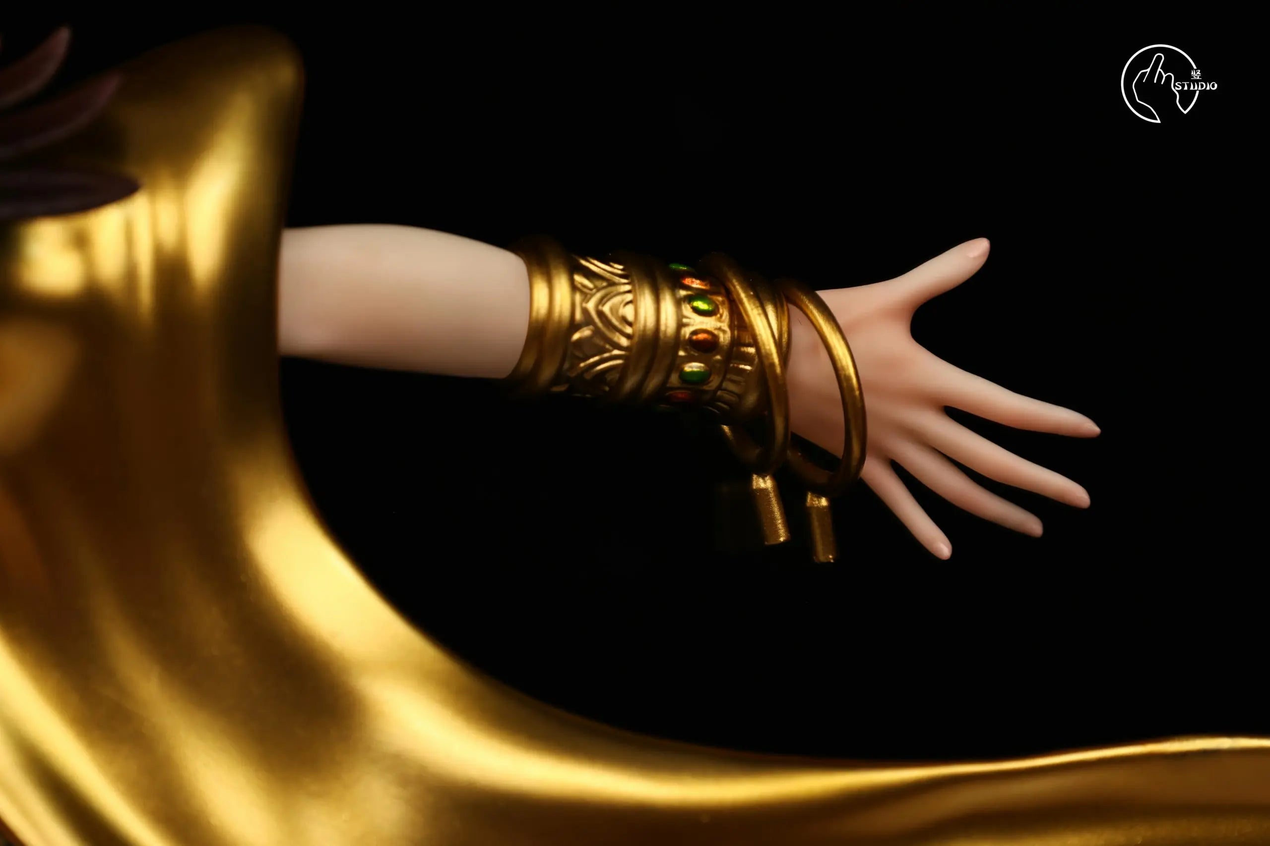 Shu Studio - One Piece Egyptian Empress Boa Hancock