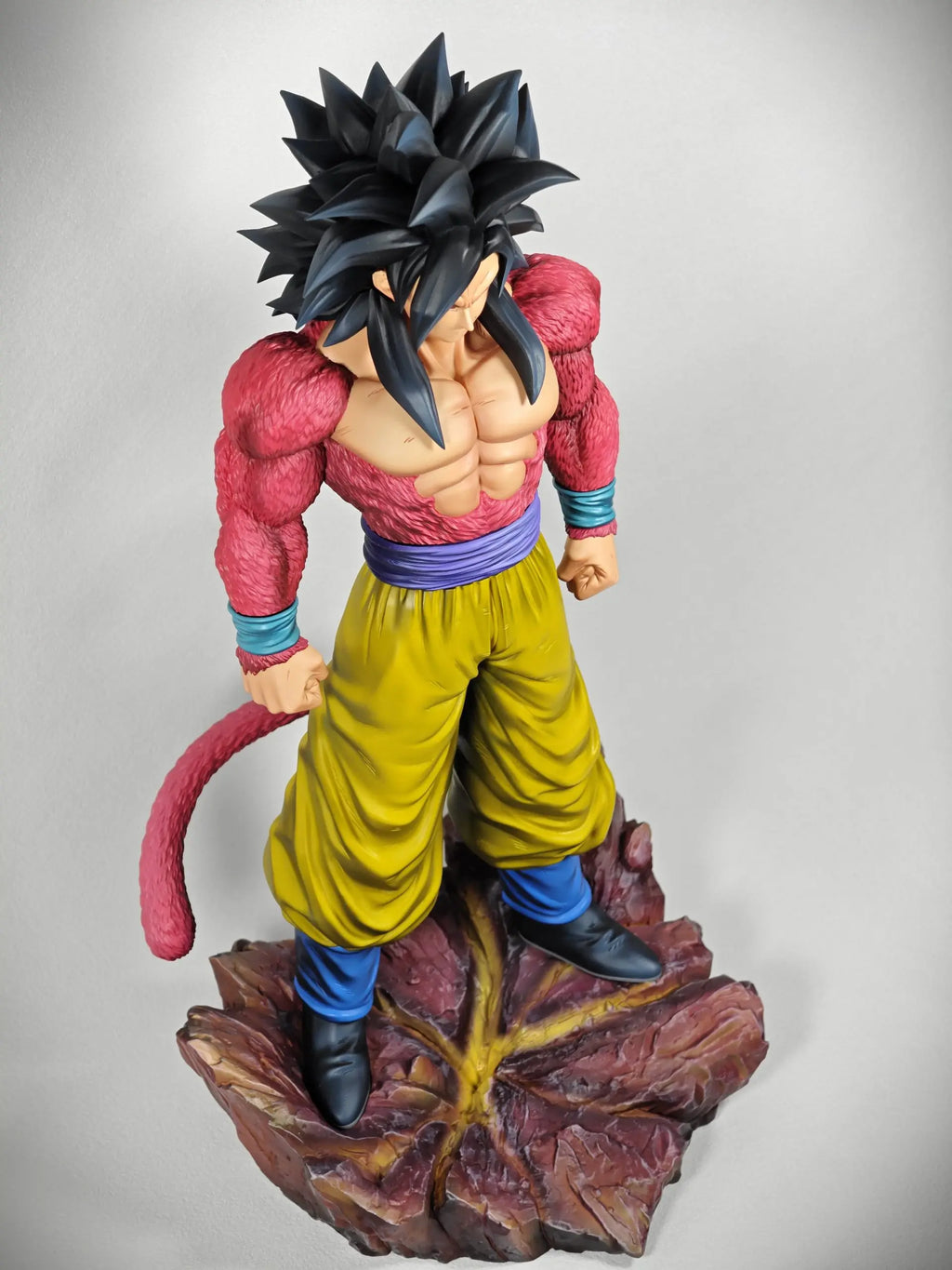 Yun Ji Studio - Dragon Ball Super Saiyan 4 series #1 Goku