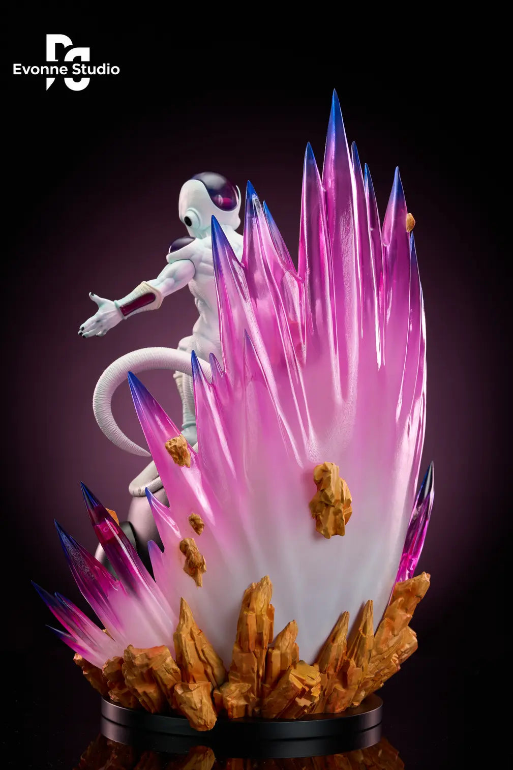 Evonne Studio - Dragon Ball Frieza