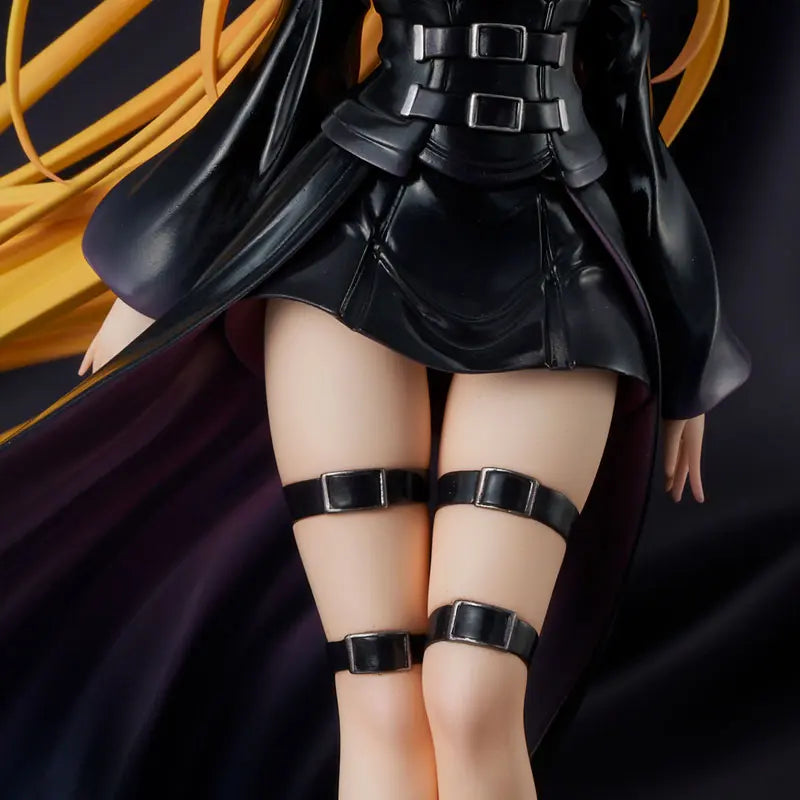 Union Creative - To Love-Ru Darkness Golden Darkness Black Trance ver. Complete Figure (Licensed)