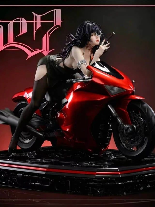 DIVA Studio - Spider Lily Motorcycle