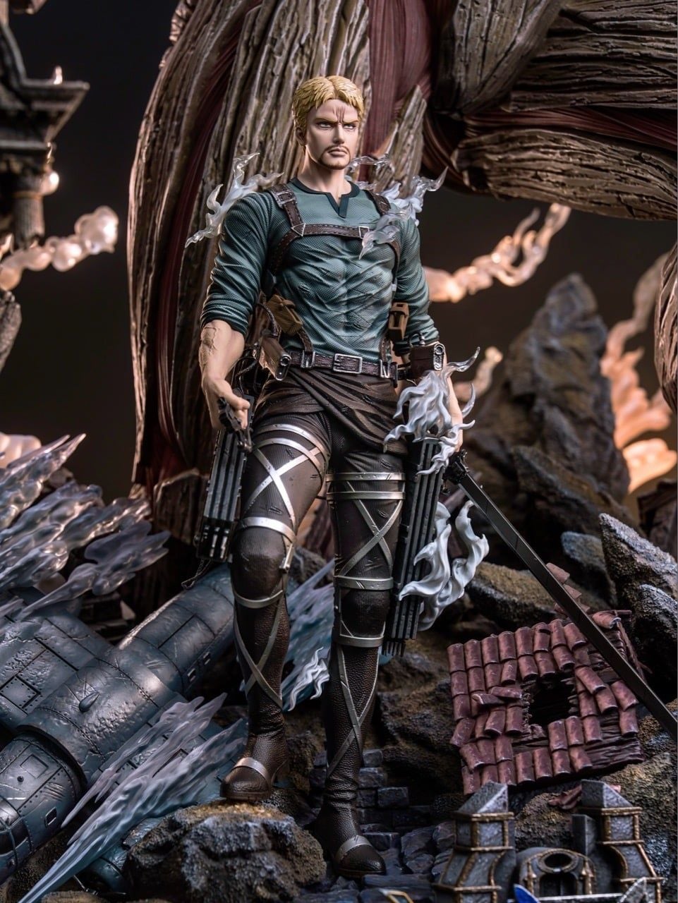 Hertz Studio - Reiner Braun The Armored Titan Attack on Titan