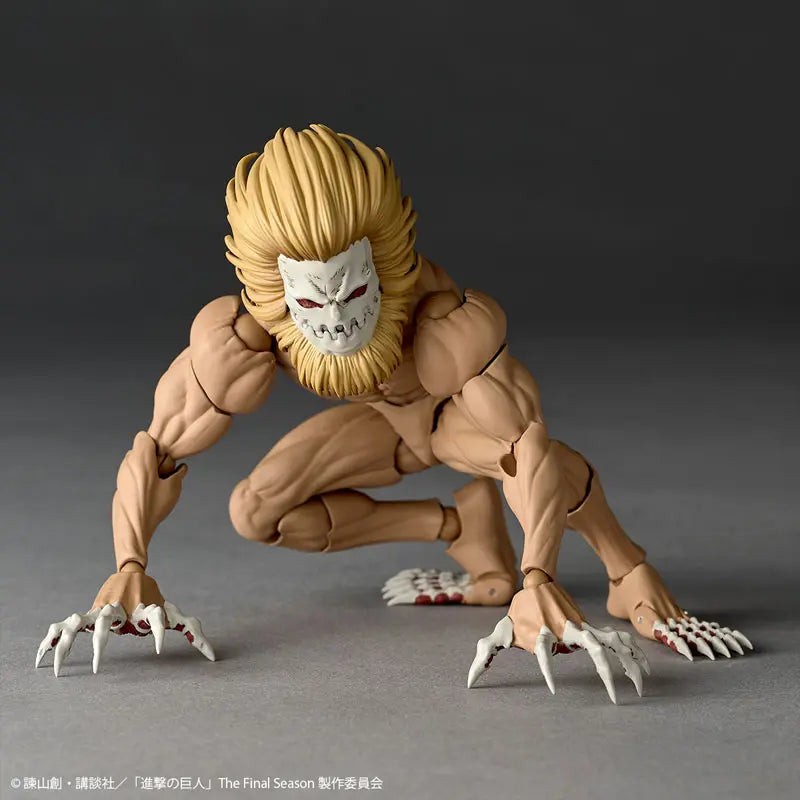 Kaiyodo - Revoltech Amazing Yamaguchi Attack on Titan Jaw Titan (Licensed)
