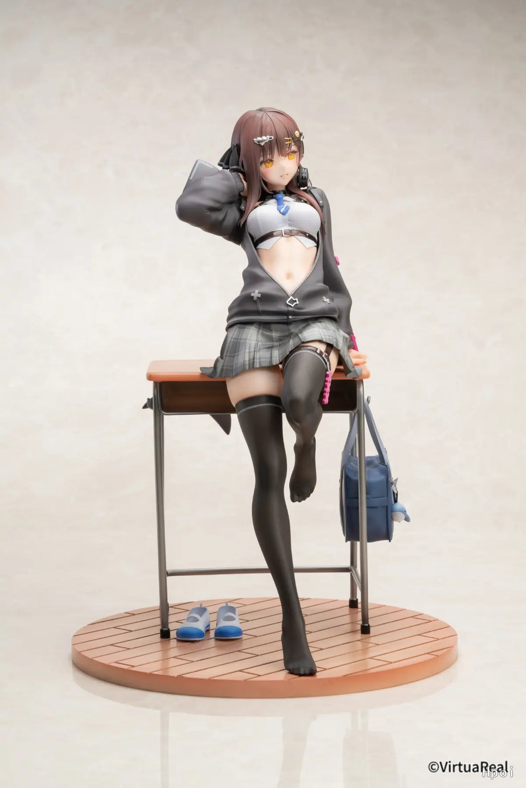 Reverse Studio - VirtuaReal Project Nana7mi 1/7 Shark Suit 2.0 (Licensed)