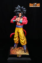 Capsule Studio - Dragon Ball Super Saiyan 4 Goku Clasps His Fists