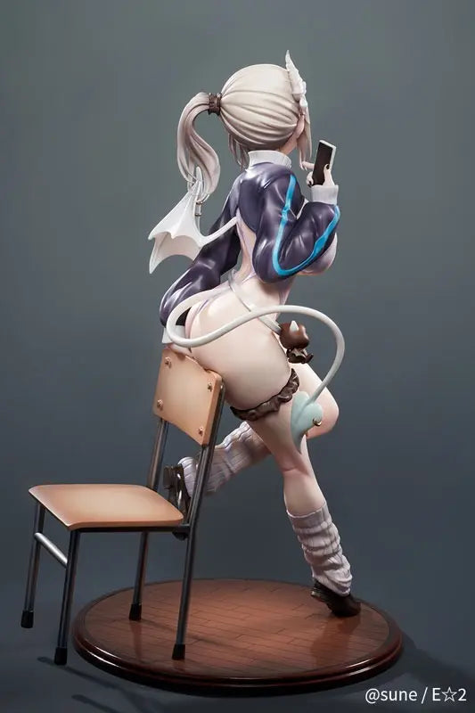 Hobby Chaton - Mukuchikei Gal Succubus Yuki Shinomiya Illustrated by sune 16 Complete Figure (Licensed)