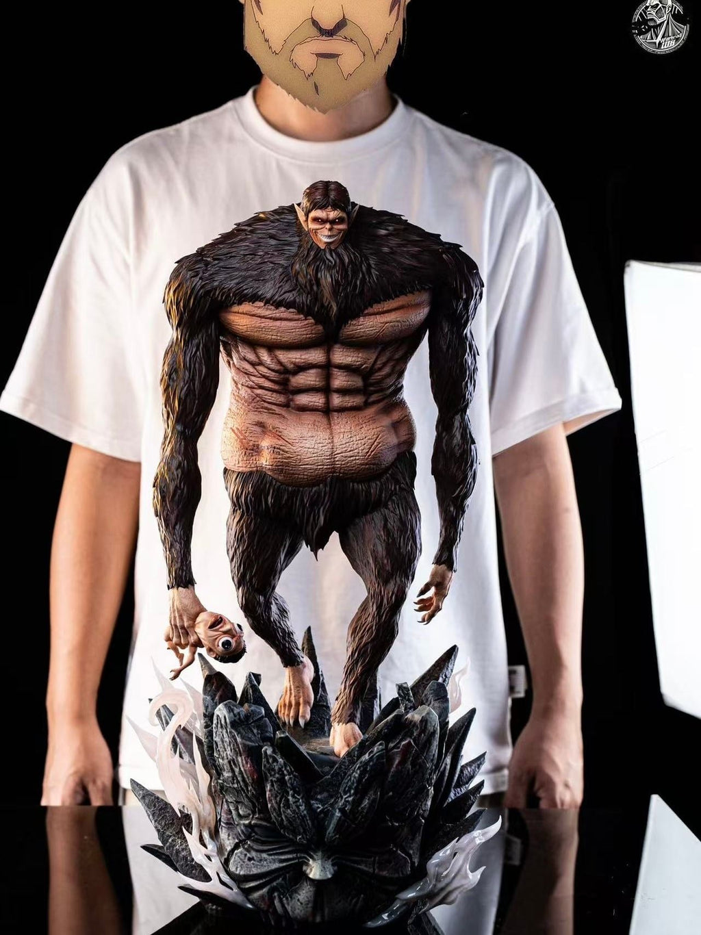 Warhead Studio - Beast Titan Attack on Titan