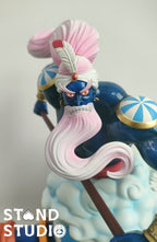 Stand Studio - One Piece Big Mom Pirates #16 Charlotte Daifuku