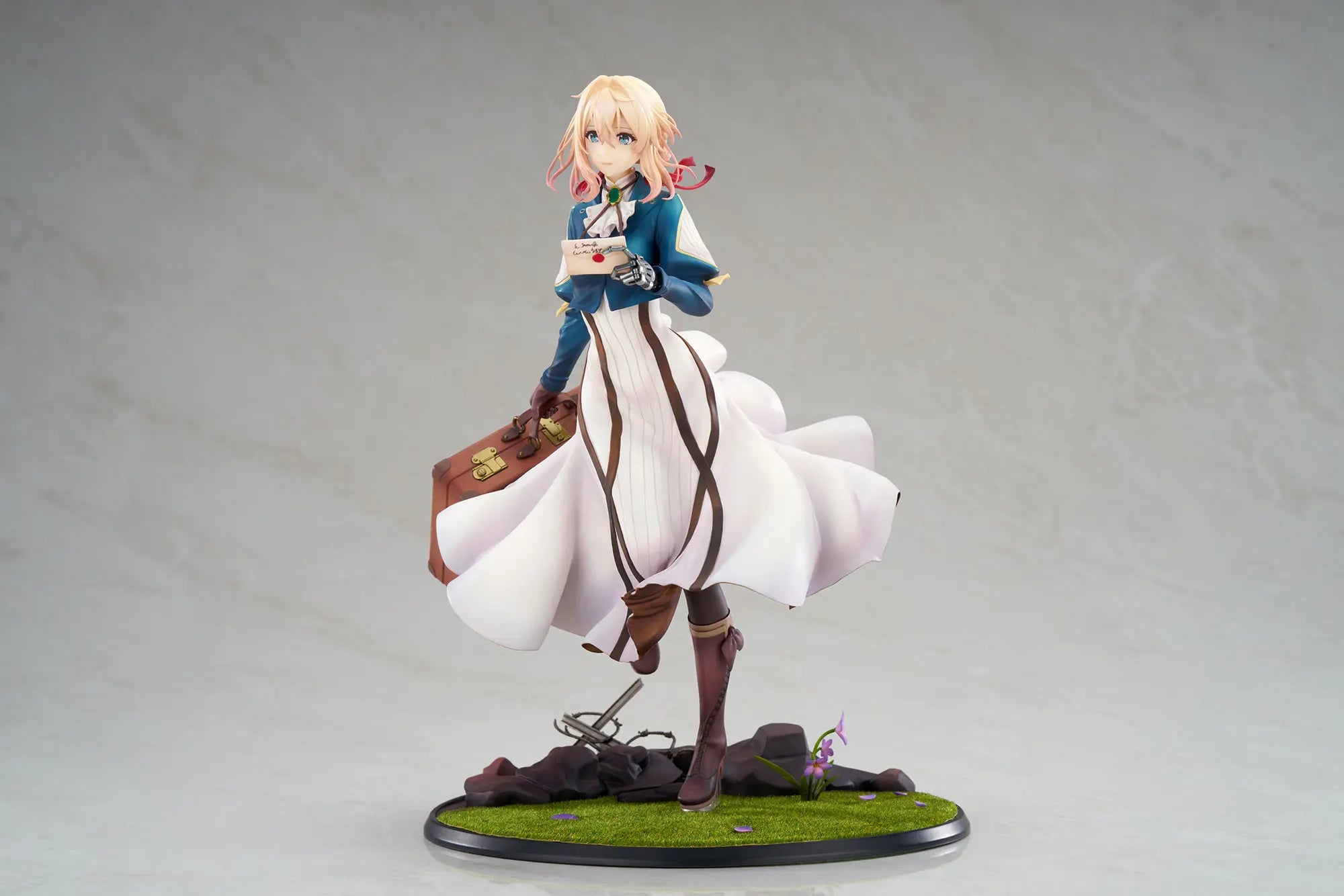 APEX-TOYS - Violet Evergarden Auto Memory Doll Ver. 1/7 Scale Figure (Licensed)