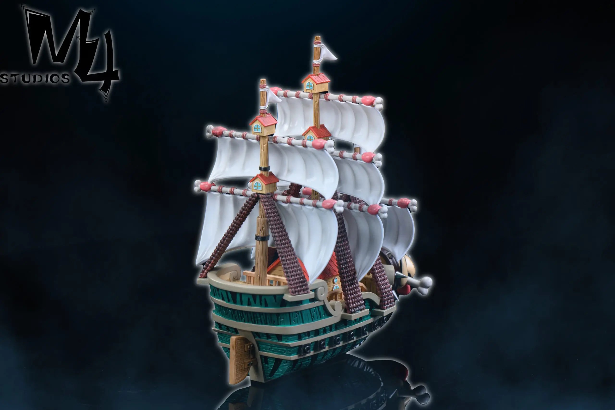 M4 Studio - One Piece Monkey D. Garp Marine Ships
