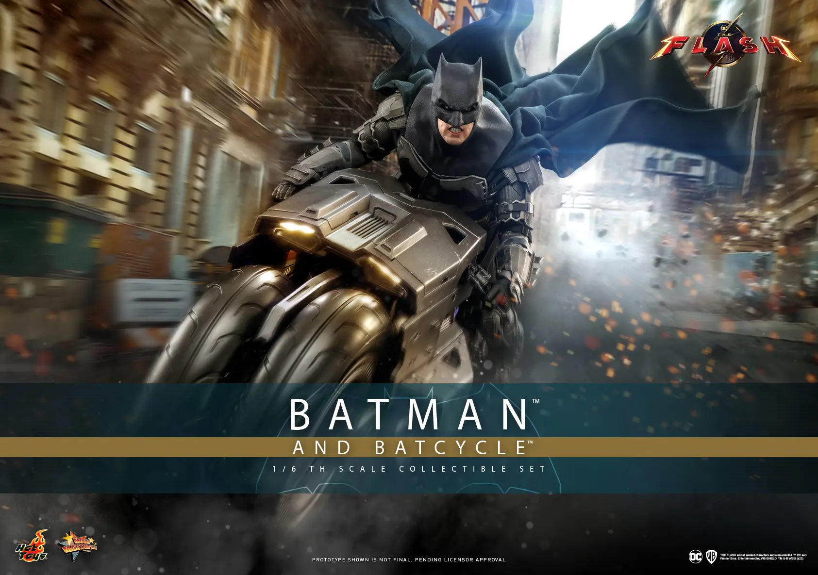 Hottoys - The Flash - Batman and Batcycle - 1/6th Scale MMS703 MMS704 MMS705 (Licensed)