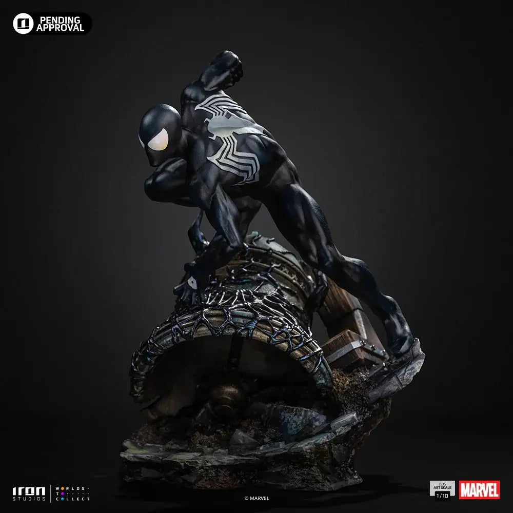 Iron Studios - Spider Man Black Costume - Marvel Comics Series 7 Art Scale 110 Statue (Licensed)