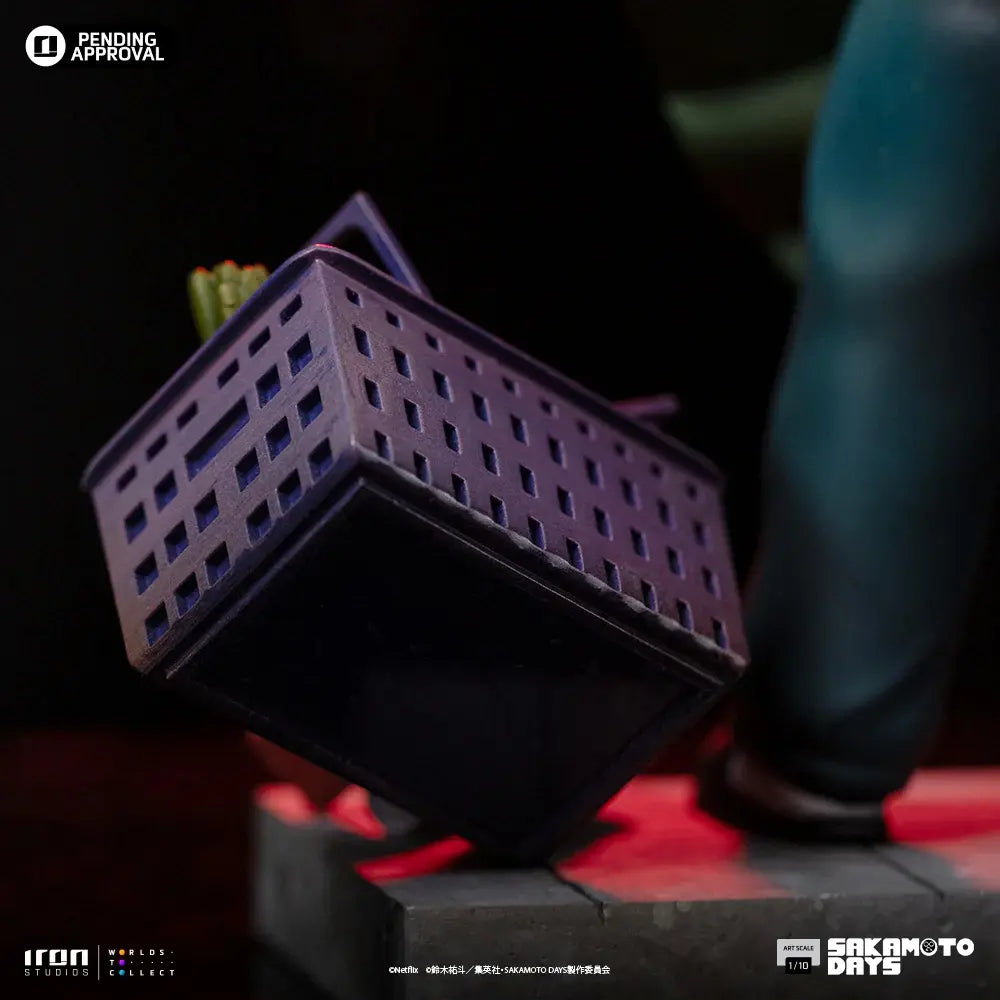 Iron Studio - Sakamoto Days 1/10 Taro Sakamoto Statue NETFX129725-10 NETFX127525-10 (Licensed)