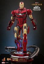 Hottoys - Iron Man Mark III (Armor Suit Up Version) 1/6th scale Collectible Figure MMS825D72 (Licensed)
