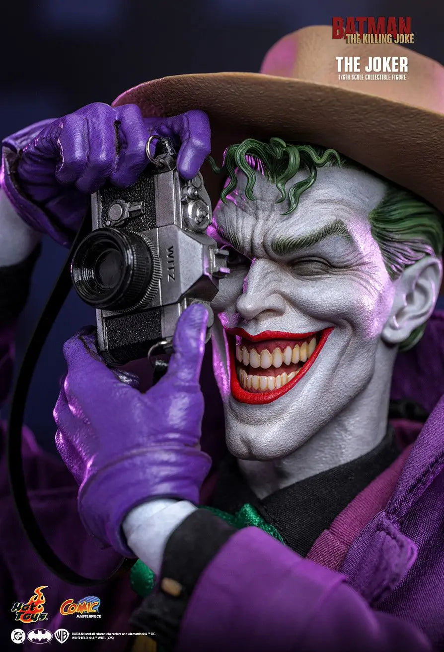 Hottoys - Batman: The Killing Joke The Joker 1/6th scale Collectible Figure CMS028 (Licensed)