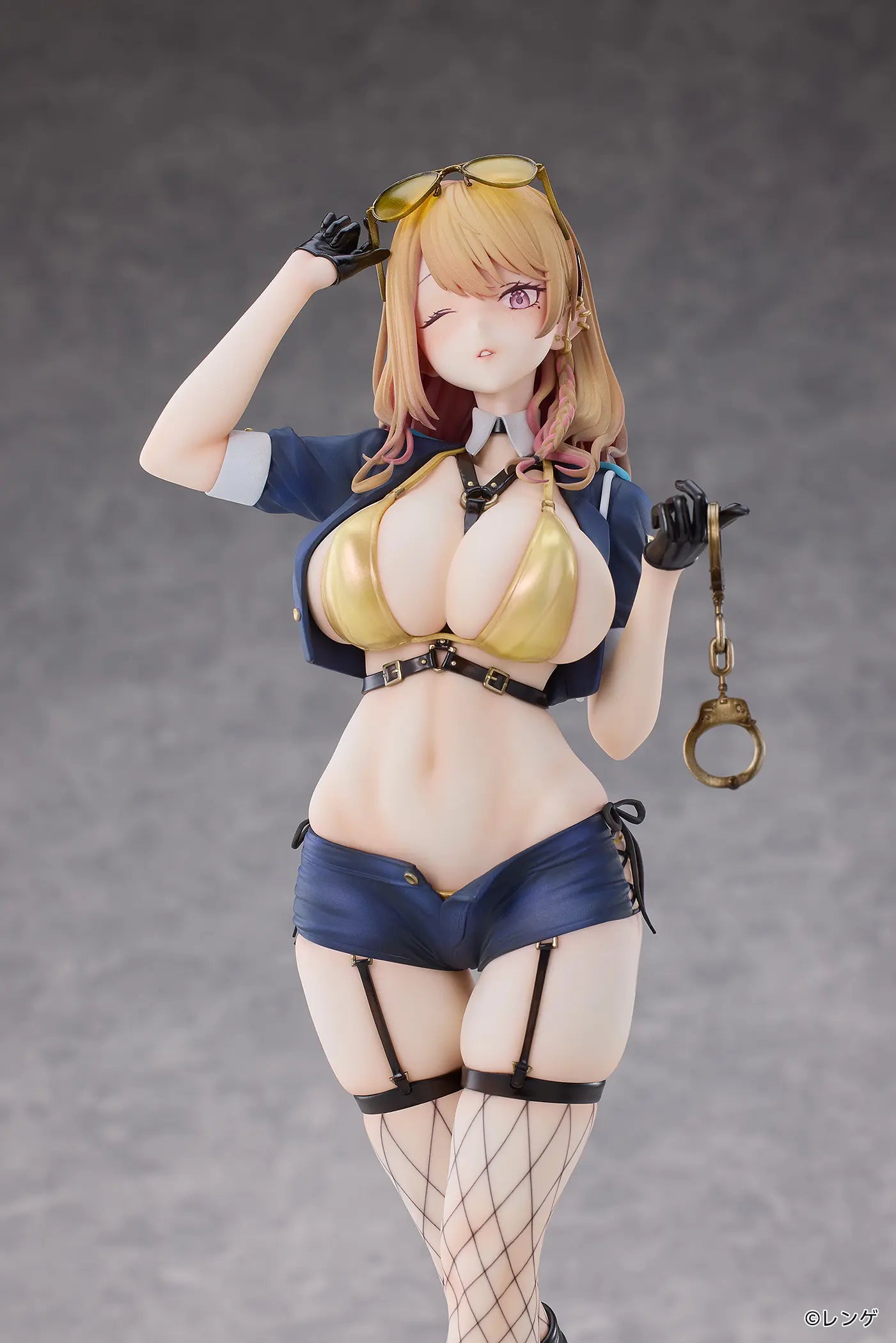 Hanabee - Original Gyaru Fukei-san Takanashi Arisa 1/6 Figure (Licensed)