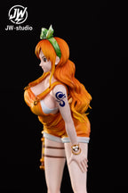 JW Studio - One Piece Straw Hat Pirates #1 Nami