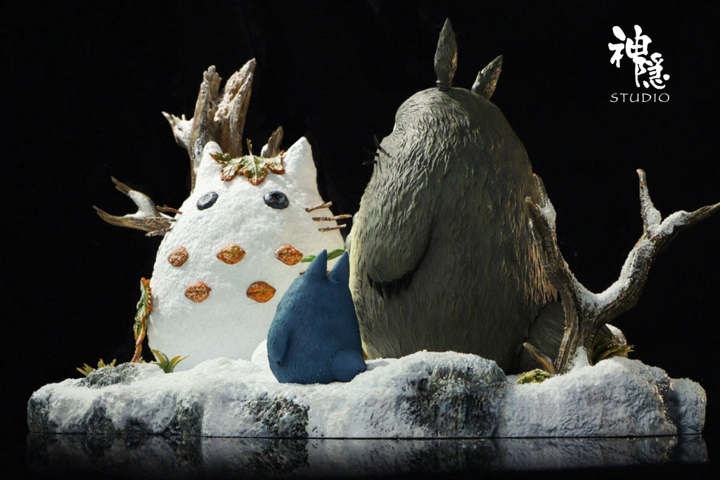 Shen Yin Studio - My Neighbor Totoro Encounter Series My Neighbor Totoro Playing in the Snow