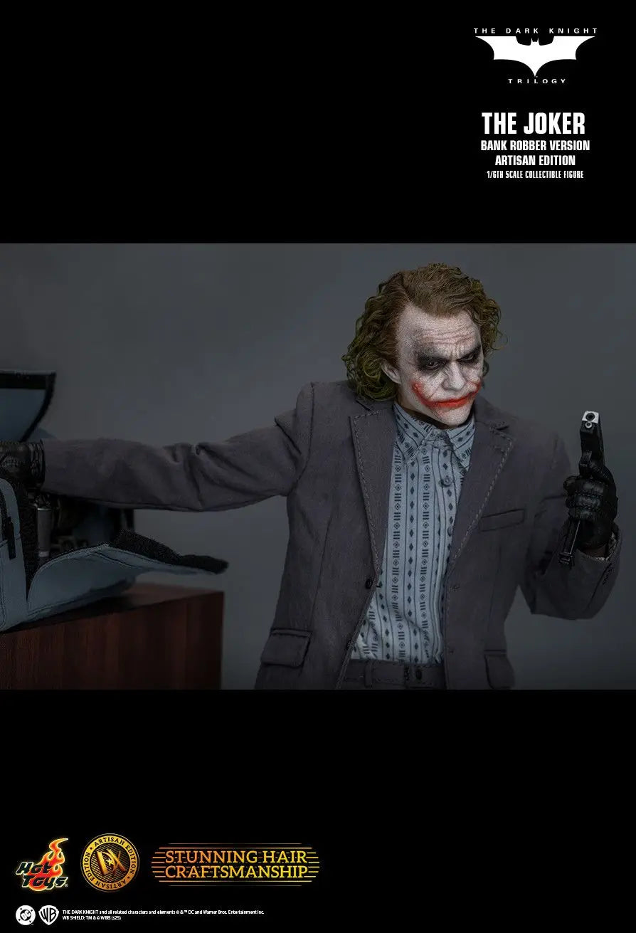 Hottoys - The Dark Knight Trilogy The Joker (Bank Robber Version) 1/6th scale Collectible Figure DX50 (Licensed)
