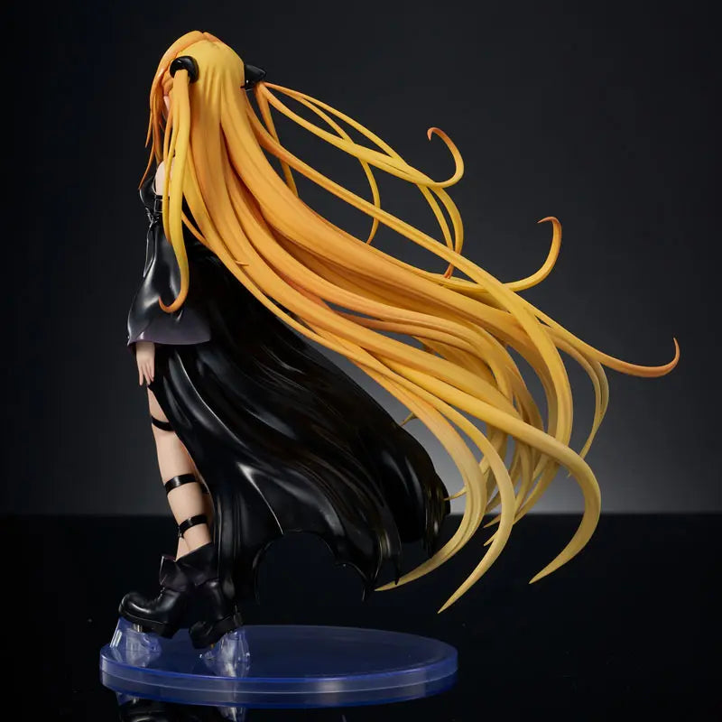 Union Creative - To Love-Ru Darkness Golden Darkness Black Trance ver. Complete Figure (Licensed)