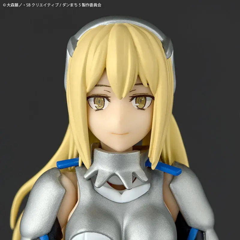 Kaiyodo - Revoltech Is It Wrong to Try to Pick Up Girls in a Dungeon? Ais Wallenstein (Licensed)