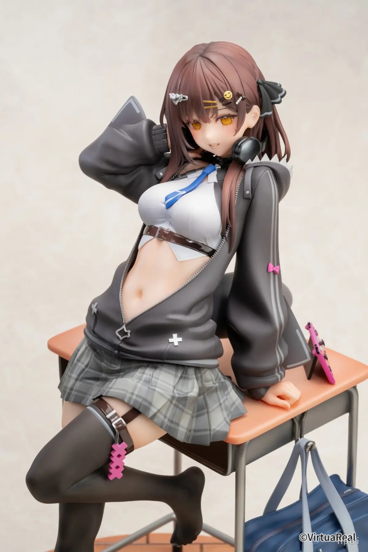 Reverse Studio - VirtuaReal Project Nana7mi 1/7 Shark Suit 2.0 (Licensed)