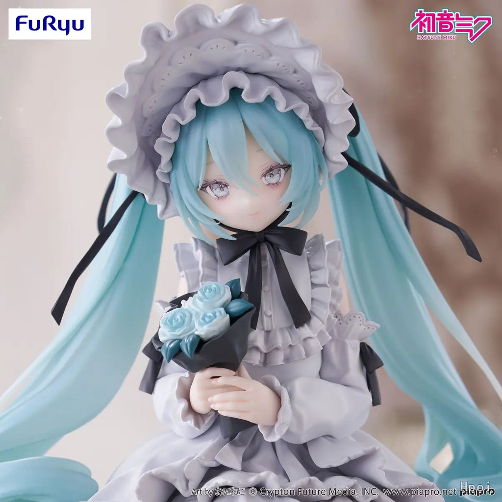 FURYU - Hatsune Miku Noodle Stopper Figure Vintage Doll Style (Licensed)