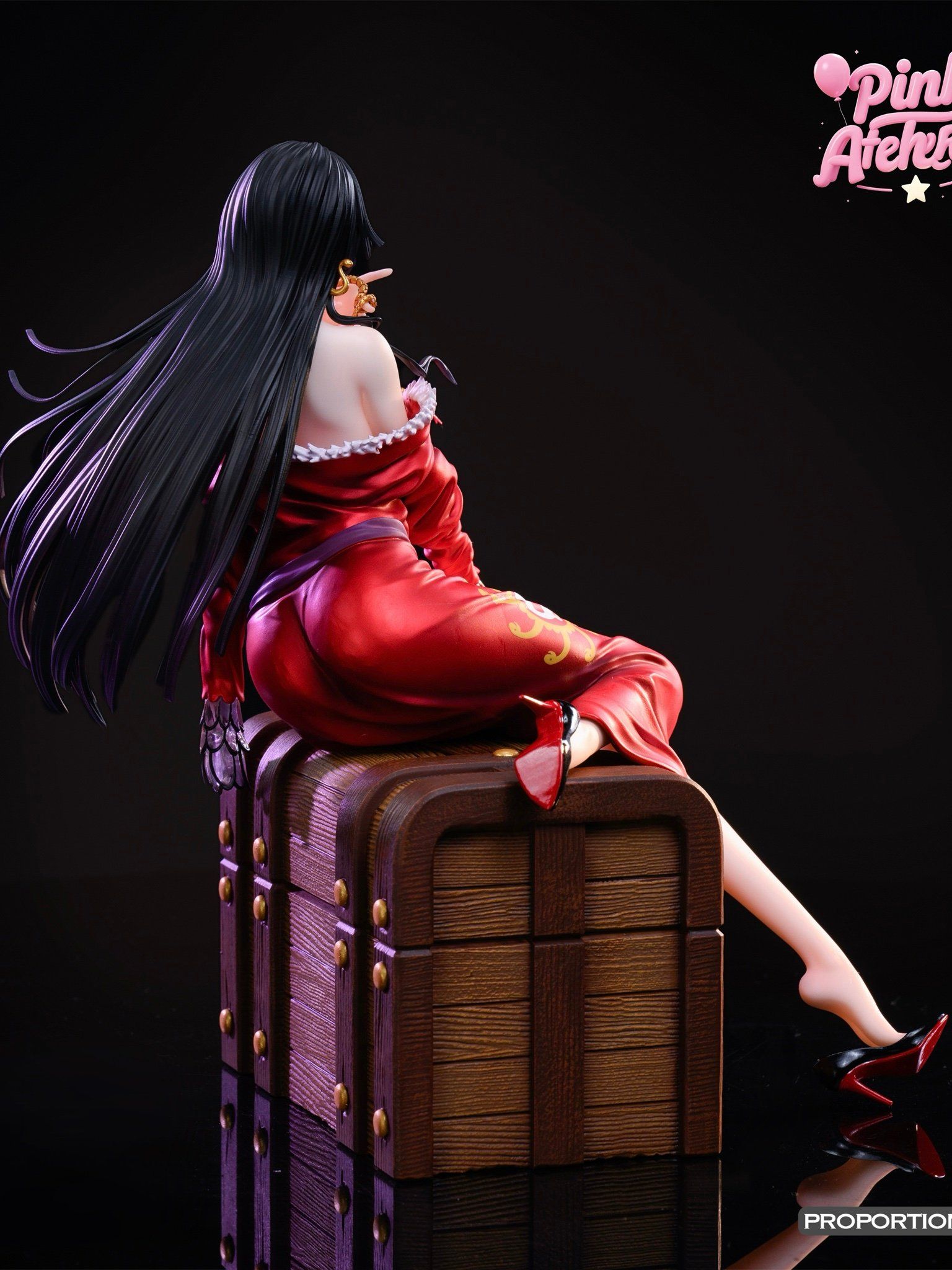 Aetheria Studio - One Piece 01 Sitting Snake Queen