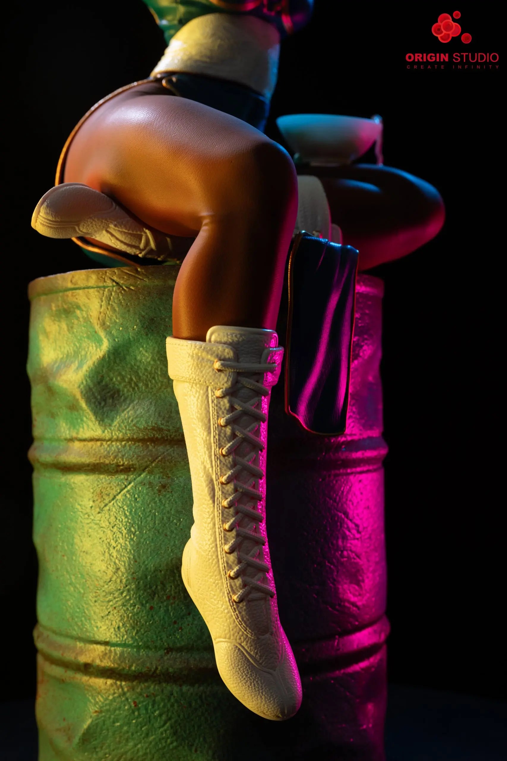ORIGIN Studio - King of Fighters Light Statue of a Female Fighter Chun