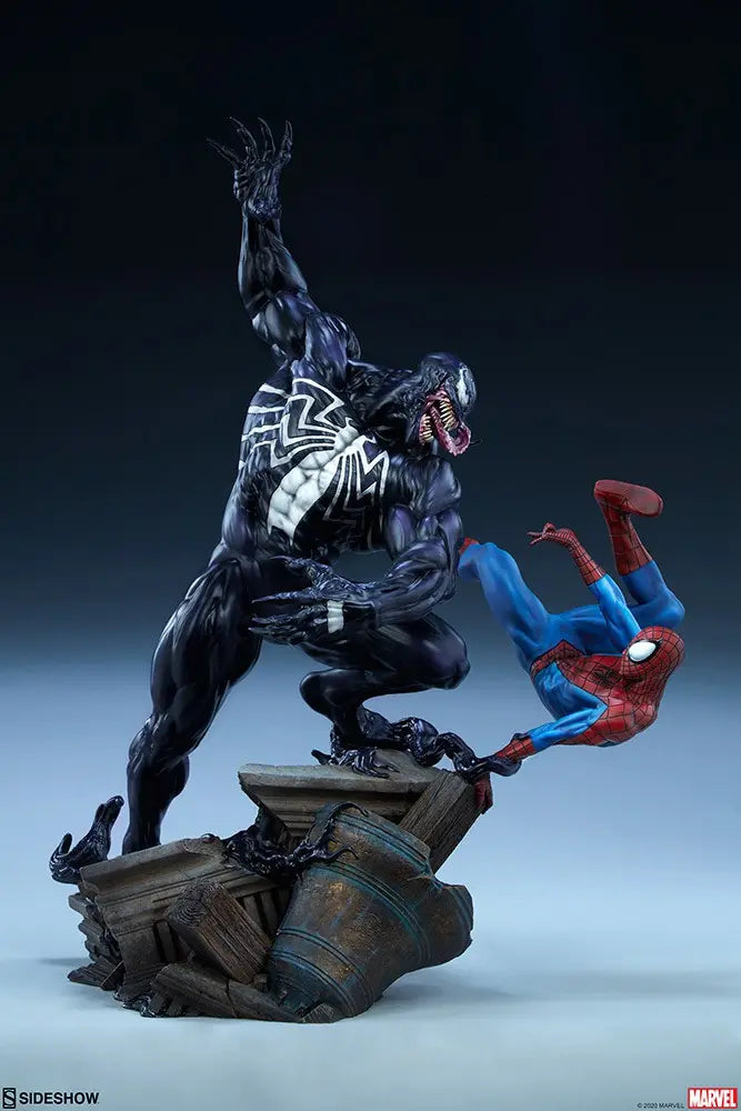 Sideshow Collectibles - Spider Man vs Venom Maquette 200561 (Licensed)