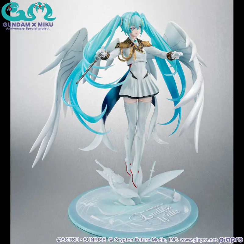 Megahouse - Lucrea Mobile Suit Gundam 45th Anniversary x Hatsune Miku Hatsune Miku x Wing Gundam Zero EW Complete Figure (Licensed)