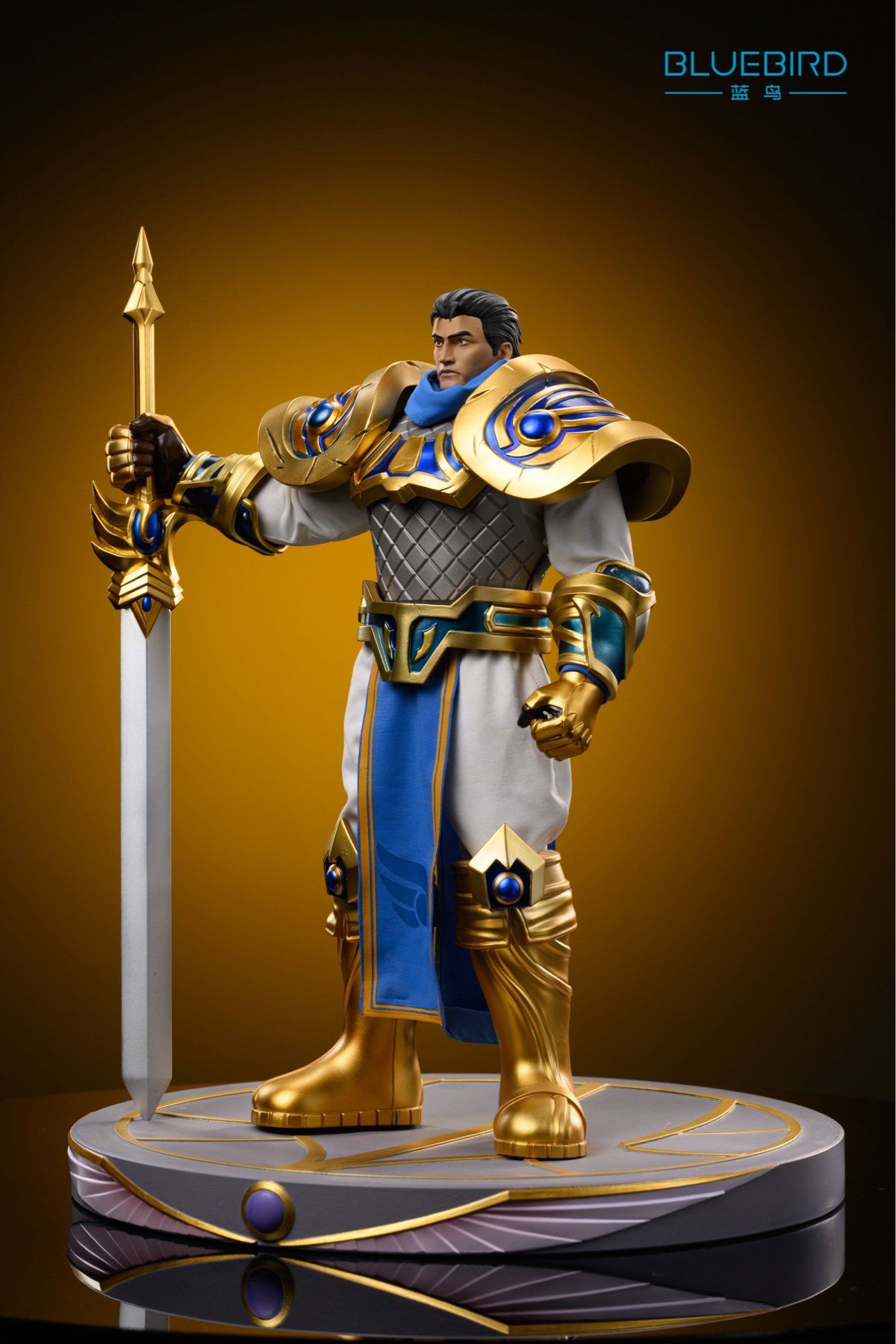 Bluebird Studio - League of Legends Garen City Guard