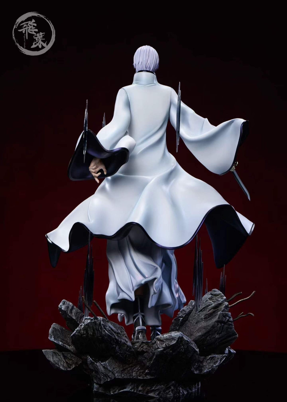 Fly Leaf Studio - Ichimaru Gin Bleach