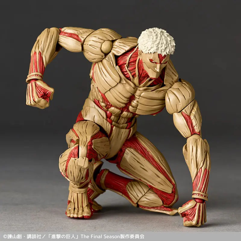 Kaiyodo - Revoltech Amazing Yamaguchi Attack on Titan Armored Titan & Female Titan (Licensed)