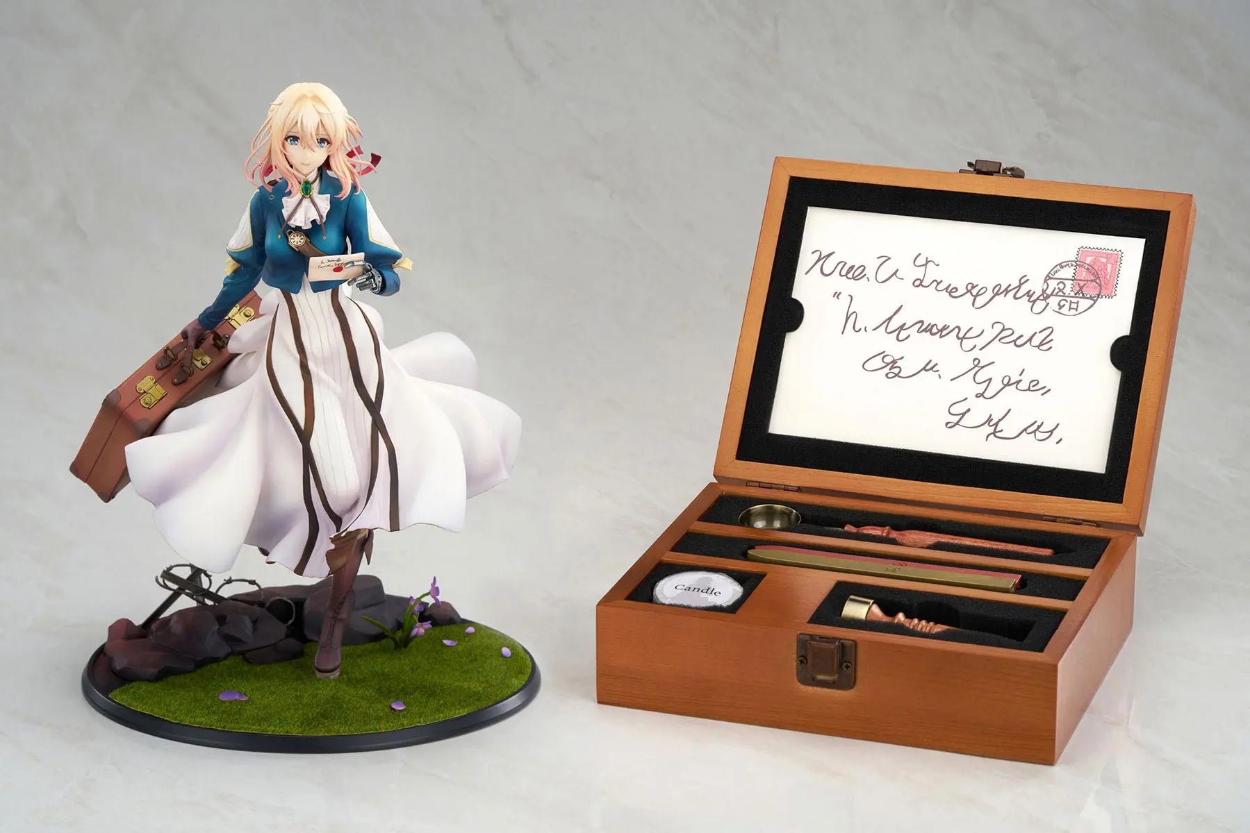 APEX-TOYS - Violet Evergarden Auto Memory Doll Ver. 1/7 Scale Figure (Licensed)