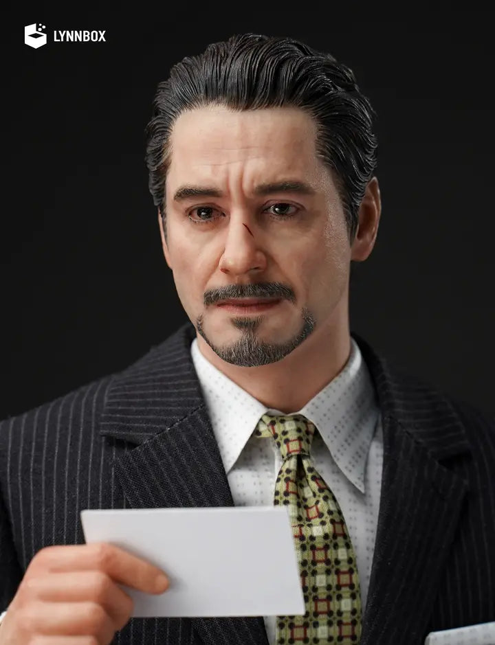 LYNNBOX Studio - Marvel 1/6 Iron Man Tony Stark Press Conference Suit & Podium Set